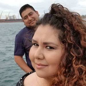 Meet your Posher, Sanchez castro